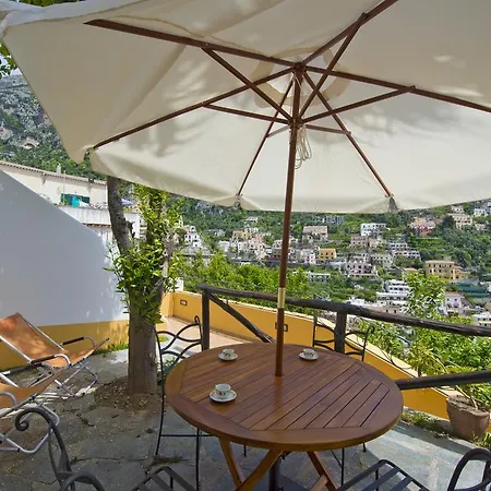 Semesterbostad Casa Hellen Center